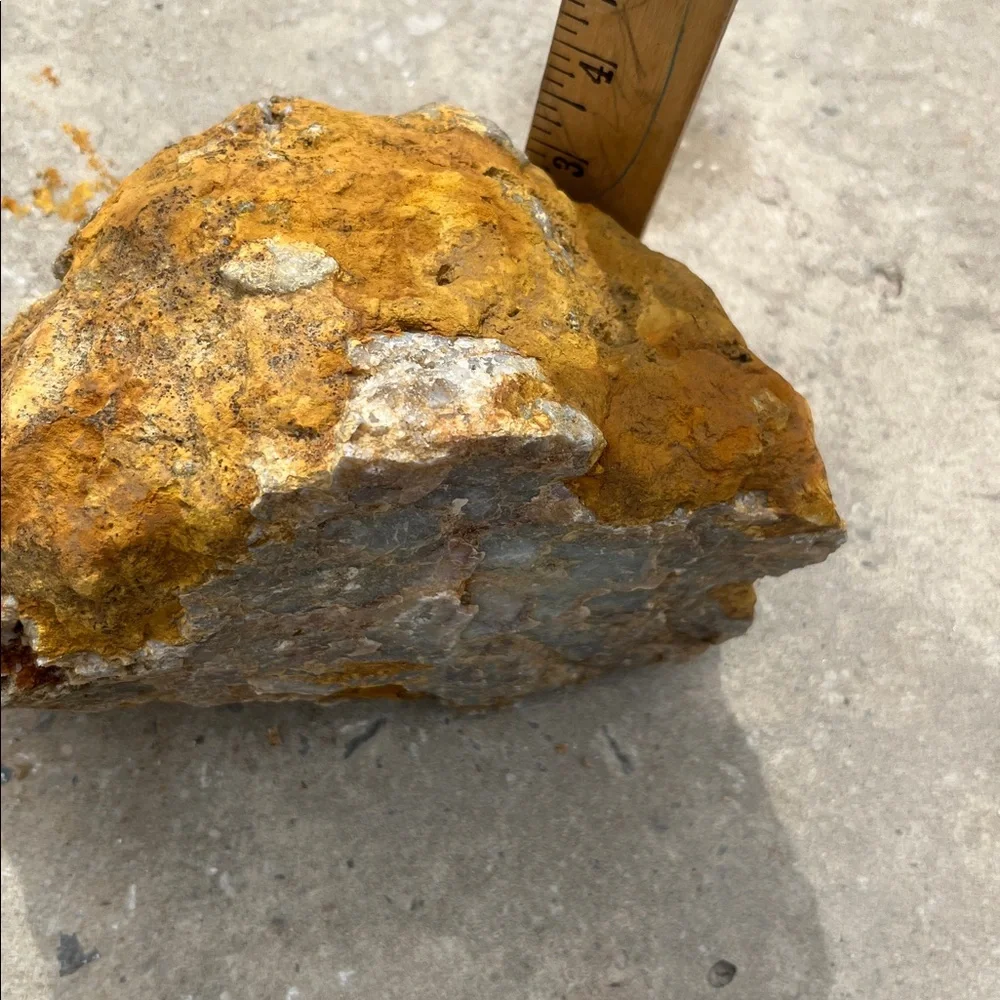 Raw Sandstone Rock With Quartz & Chert Flint Deposits Remote TN Mountains